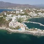 Manzanillo Apartment With Unbeatable Views 3 Bedrooms