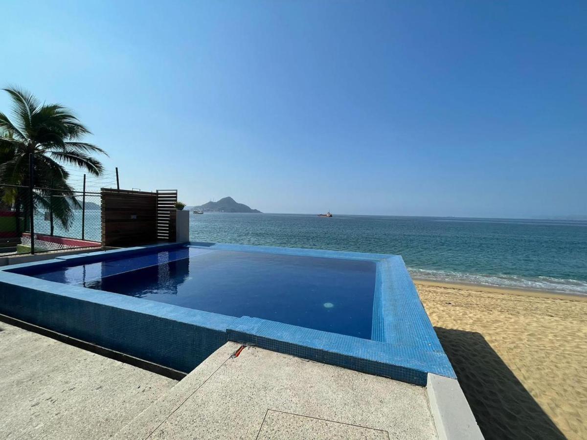 Apartment Increible Departamento A Pie De Playa En Manzanillo, Completamente Nuevo