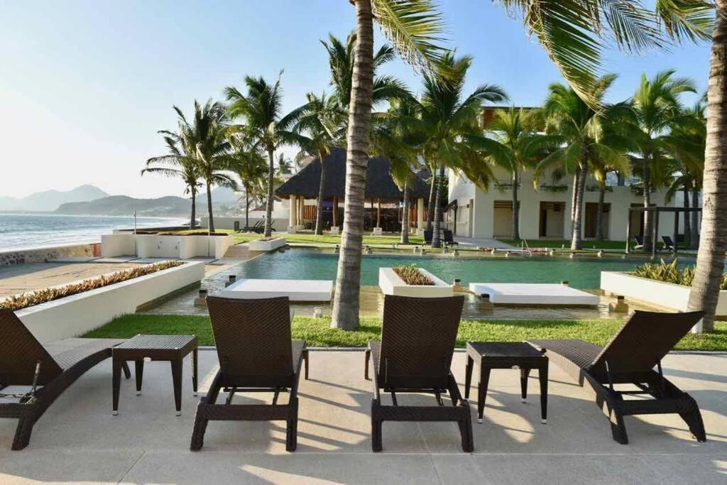 Hermoso Departamento De Lujo En A Pie De Playa En Ponto Horizonte Manzanillo. Hasta 8 Personas, De Lo Mejor De Manzanillo. Hermosa Vista Al Mar Apartamento