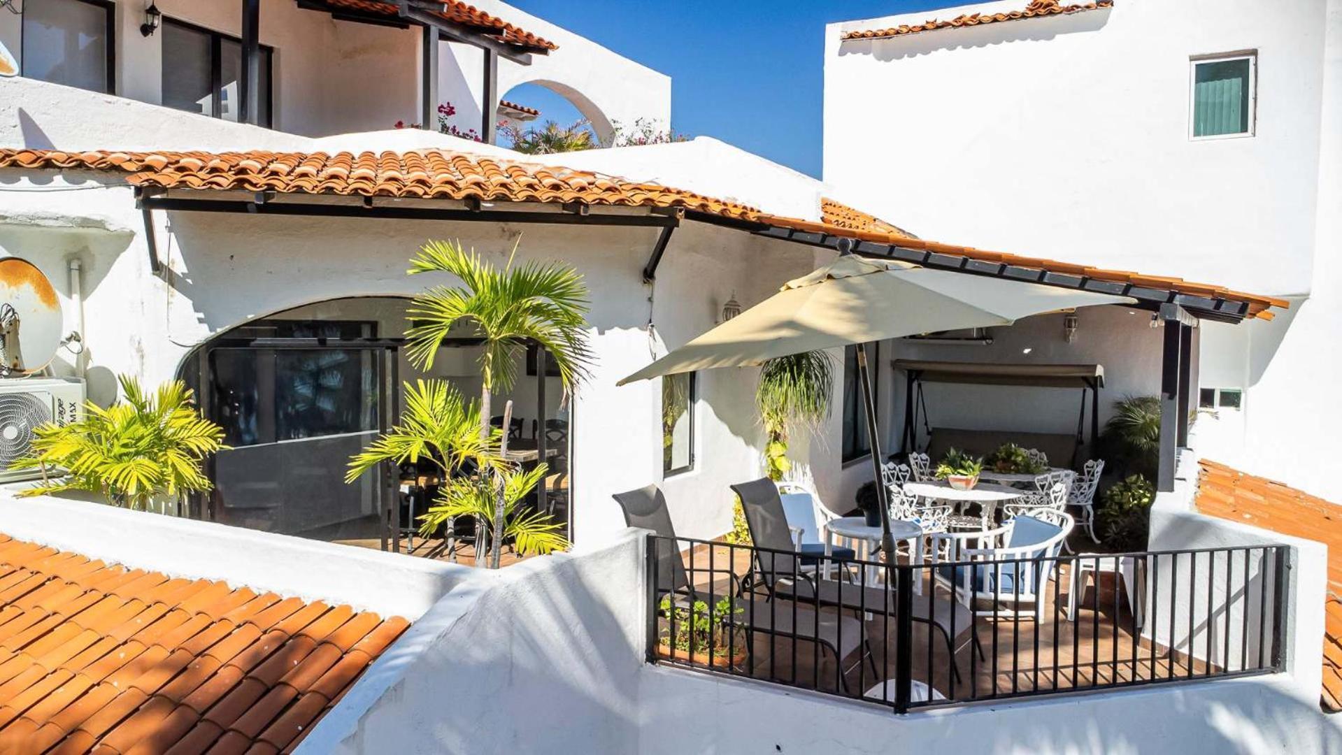 With Unbeatable Views 3 Bedrooms * Manzanillo