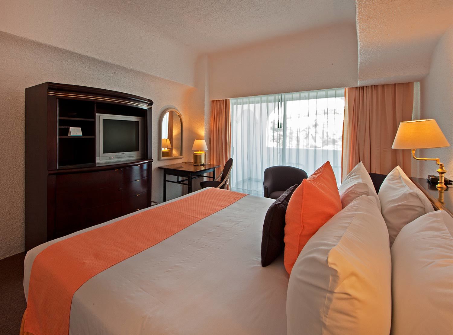 Resort Tesoro 4*