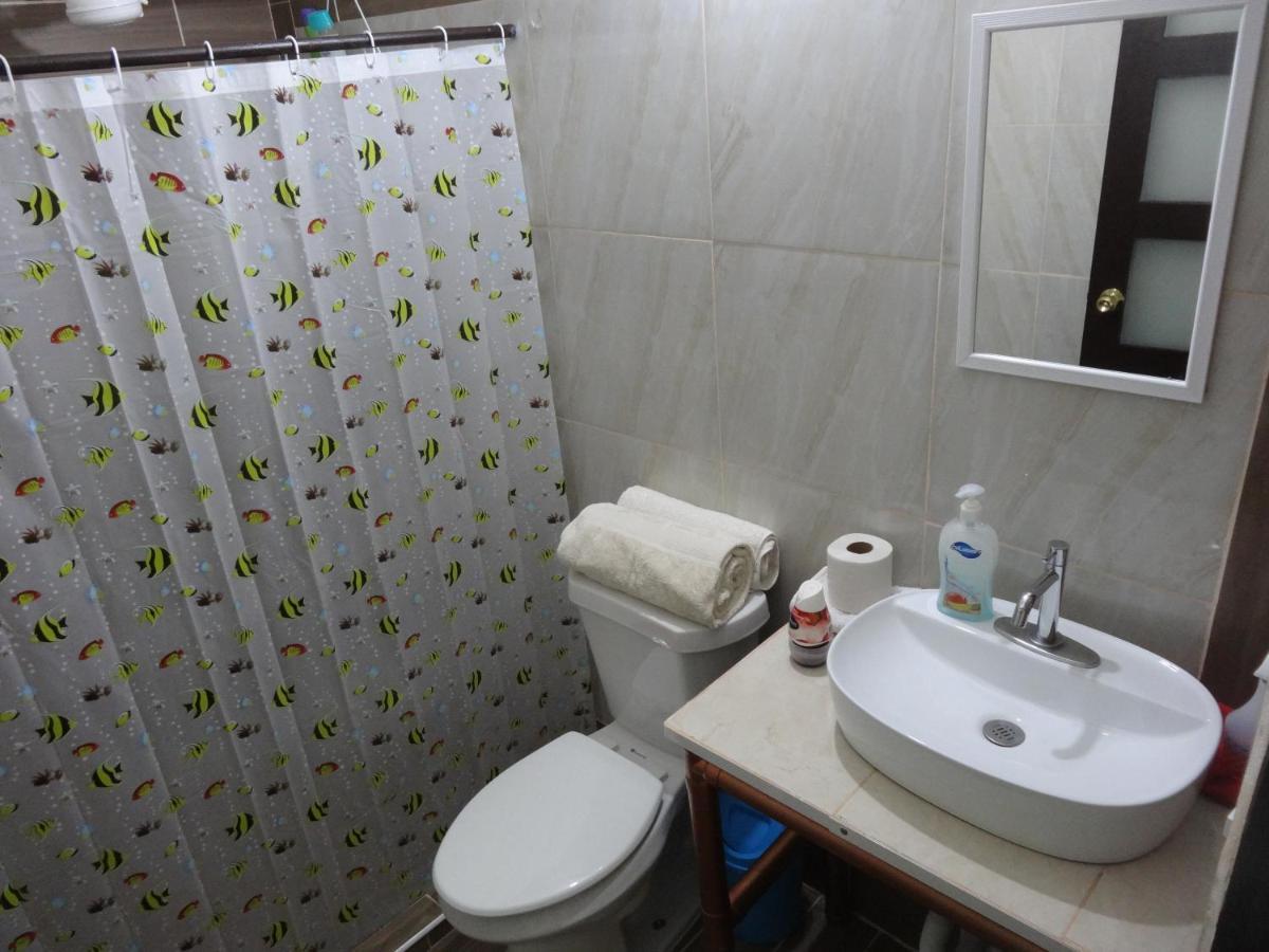 Сasa de vacaciones Habitaciones-cómodas-aire-wifi-tv-cerca De Playa-!!excelente Precio Ii *