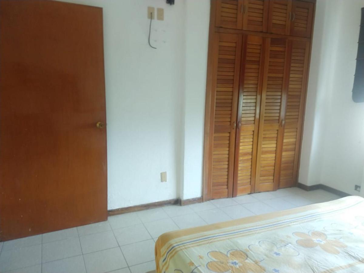 Habitacion Con Bano Privado En Departamento Compartido En Club Santiago, * Manzanillo