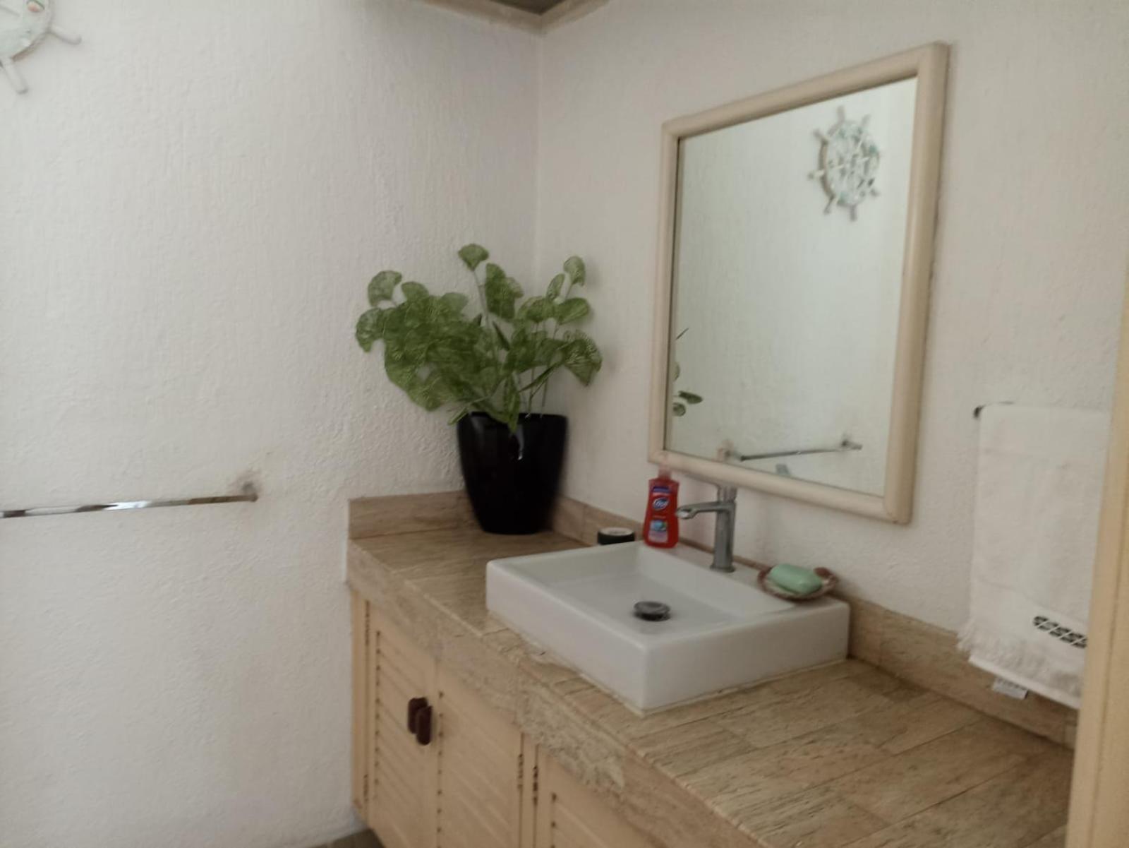 Hermoso En Con Alberca Y Cancha De Tenis, Ideal Relajarse Y Disfrutar De Escapada Tranquila En El Paraiso Tropical Apartamento Manzanillo