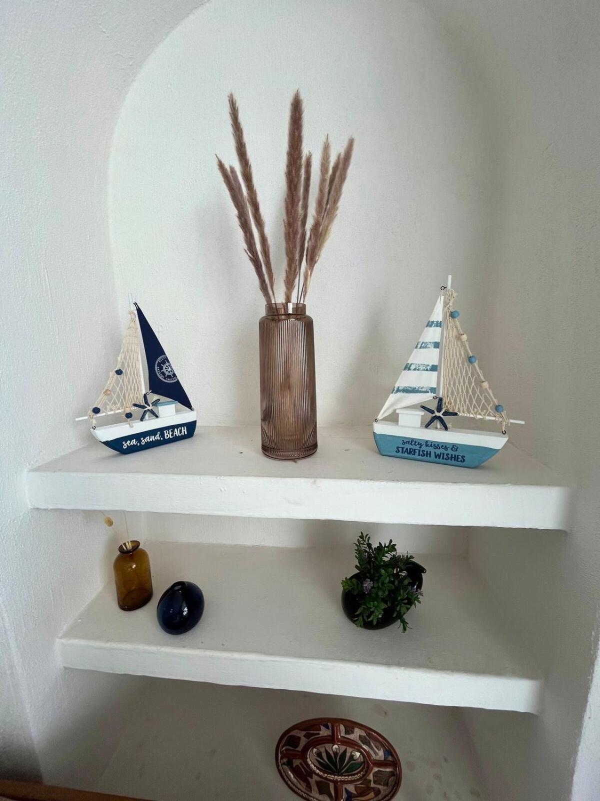 Spacious In Right On The Apartamento Manzanillo