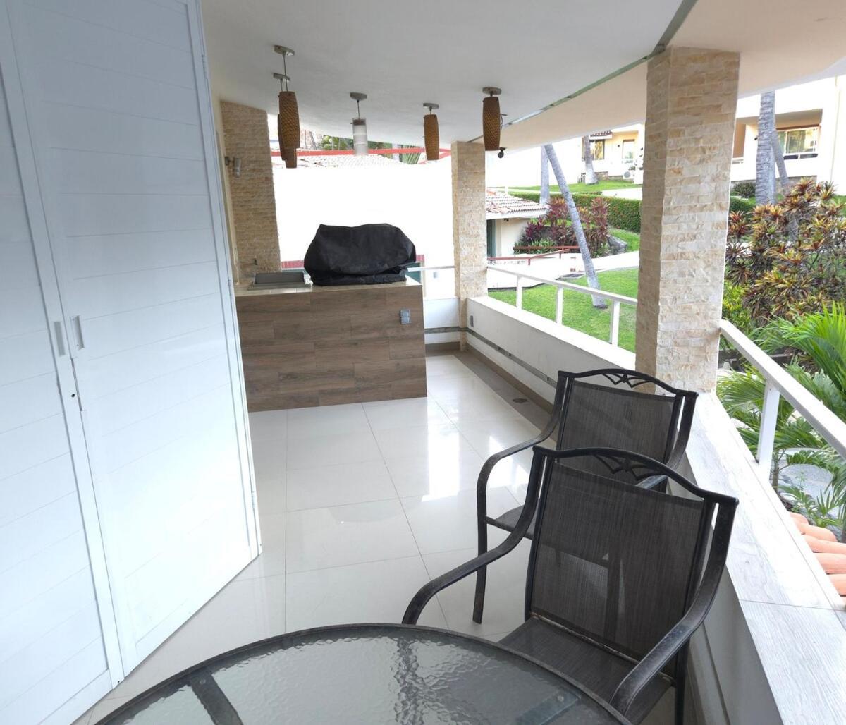 Villa Del Palmar, Manzanillo