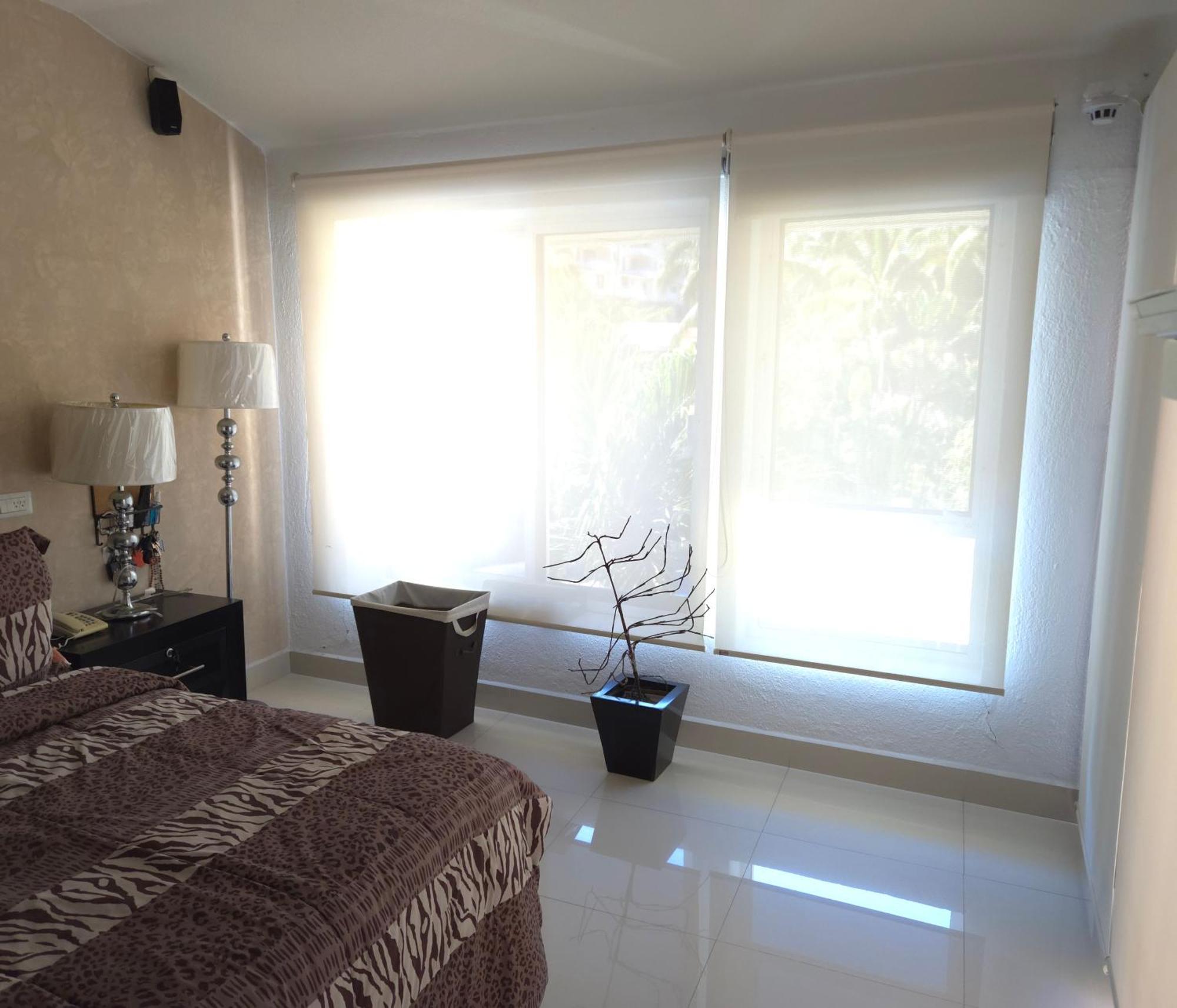 Del Palmar, Villa Manzanillo