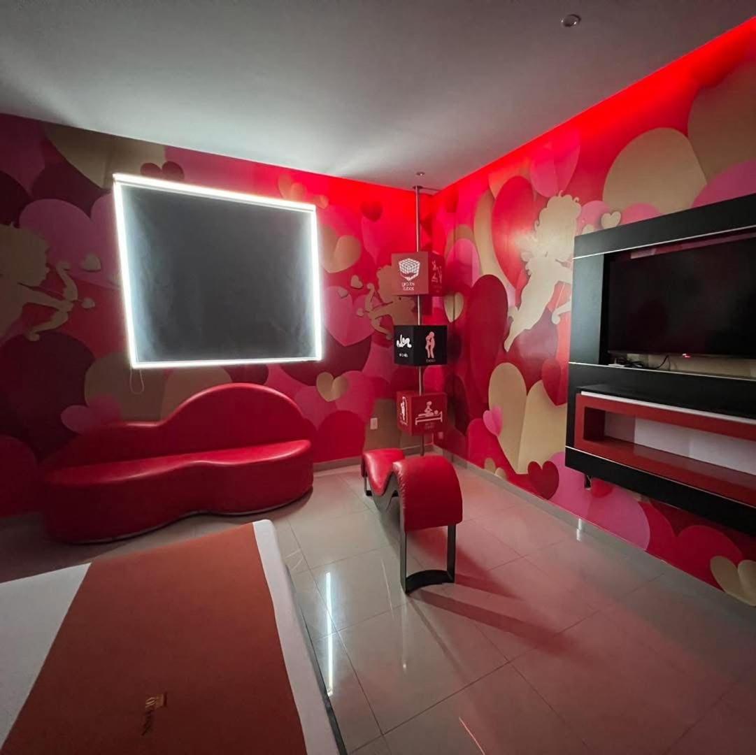 Nivel 10 Love hotel Manzanillo