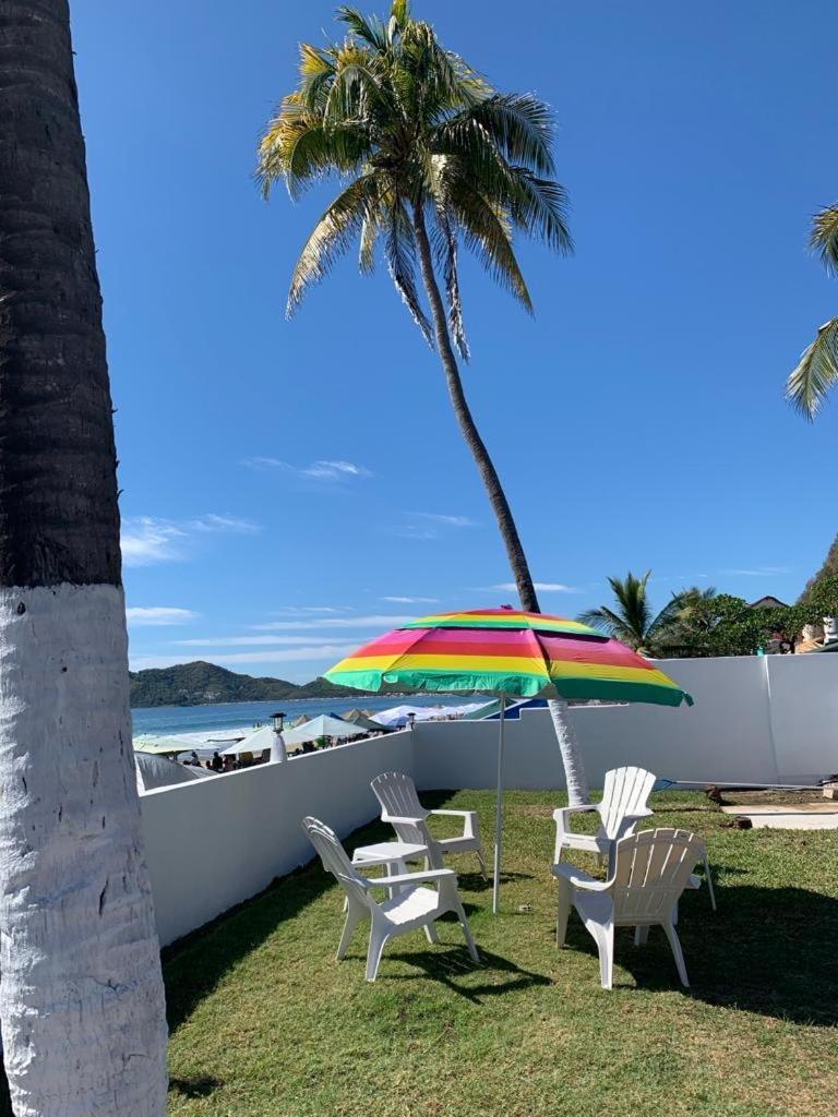 Casa De Playa Gallardo *