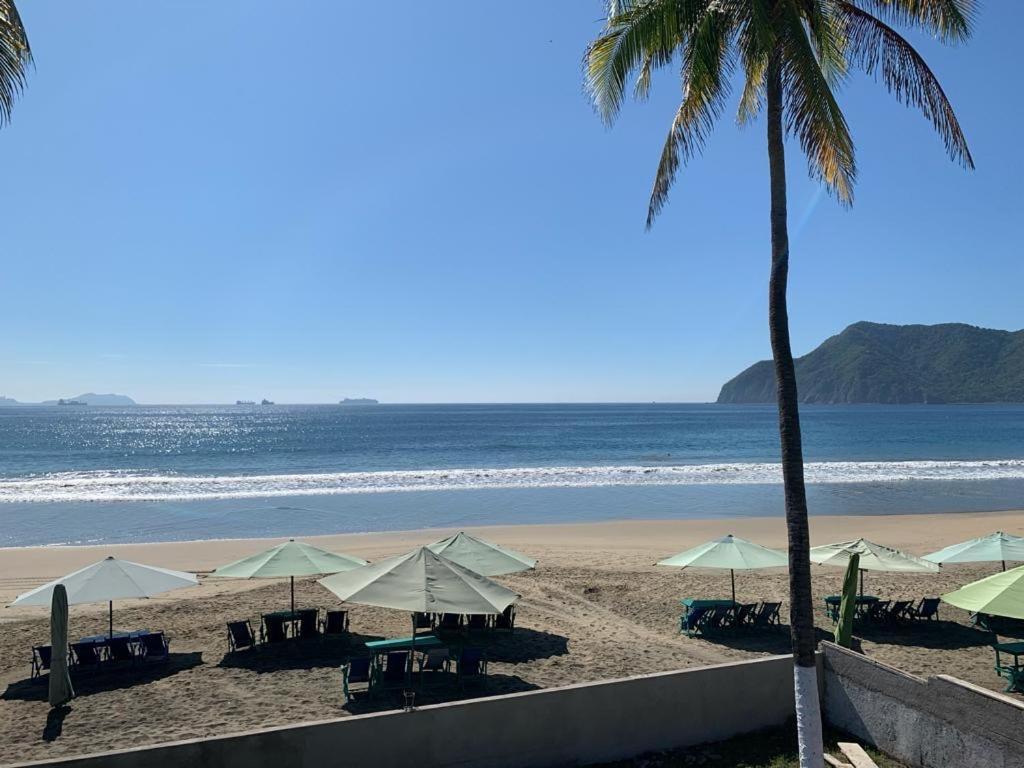 Casa De Playa Gallardo *