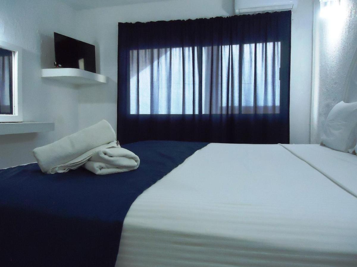 Bagasi Hotel Manzanillo